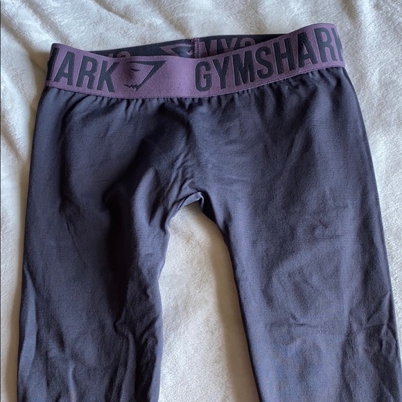 Gymshark crops - Picture 2 of 3